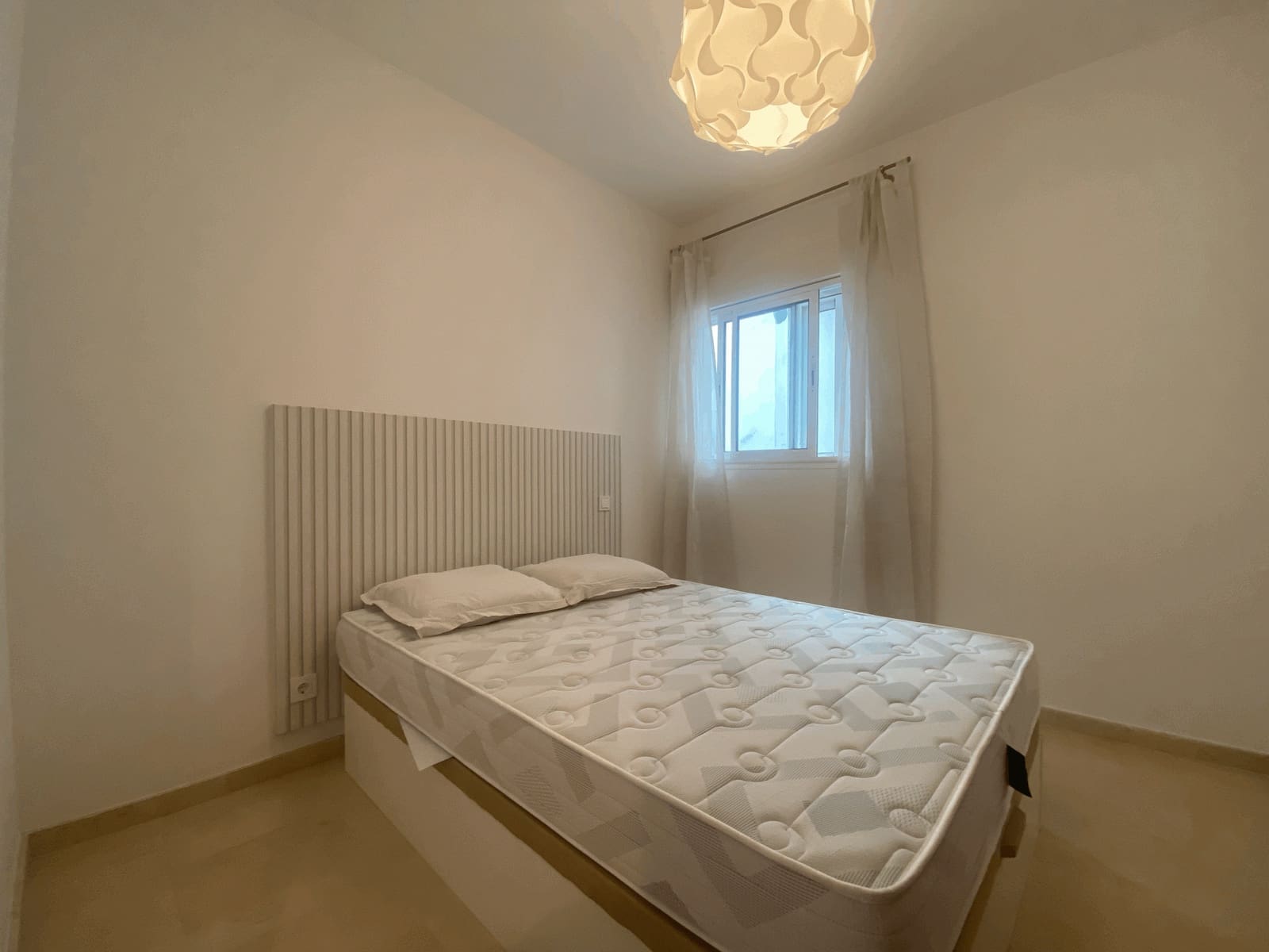 3 sypialnia Apartament do wynajęcia w Estepona - 1 500 € (Ref: 9214932)