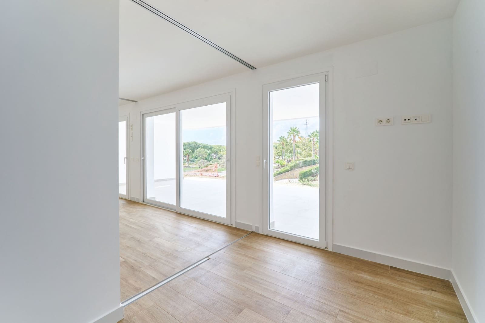 2 soveværelse Lejlighed til salg i Casares med swimmingpool garage - € 335.000 (Ref: 9232523)