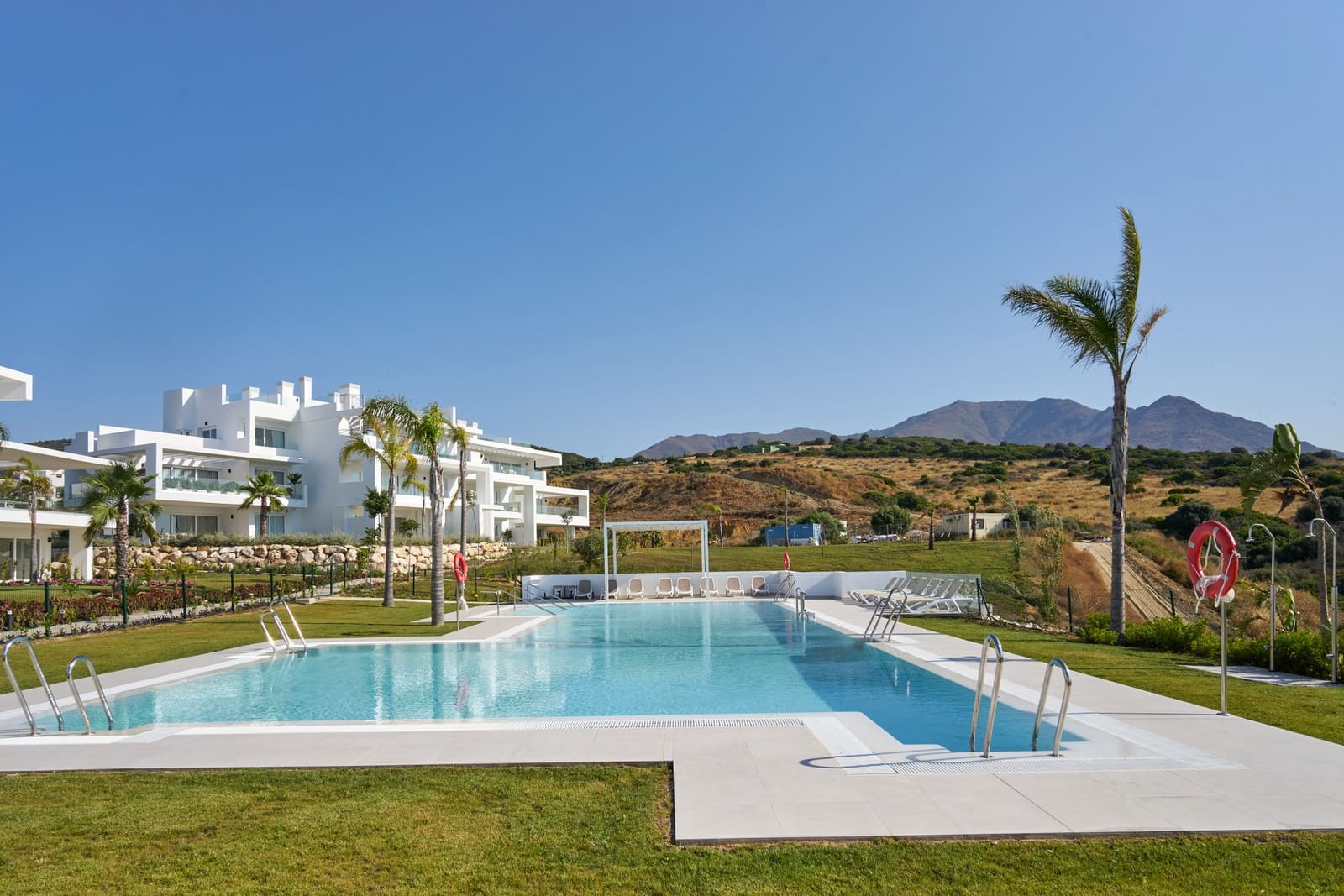 2 soveværelse Lejlighed til salg i Casares med swimmingpool garage - € 335.000 (Ref: 9232523)