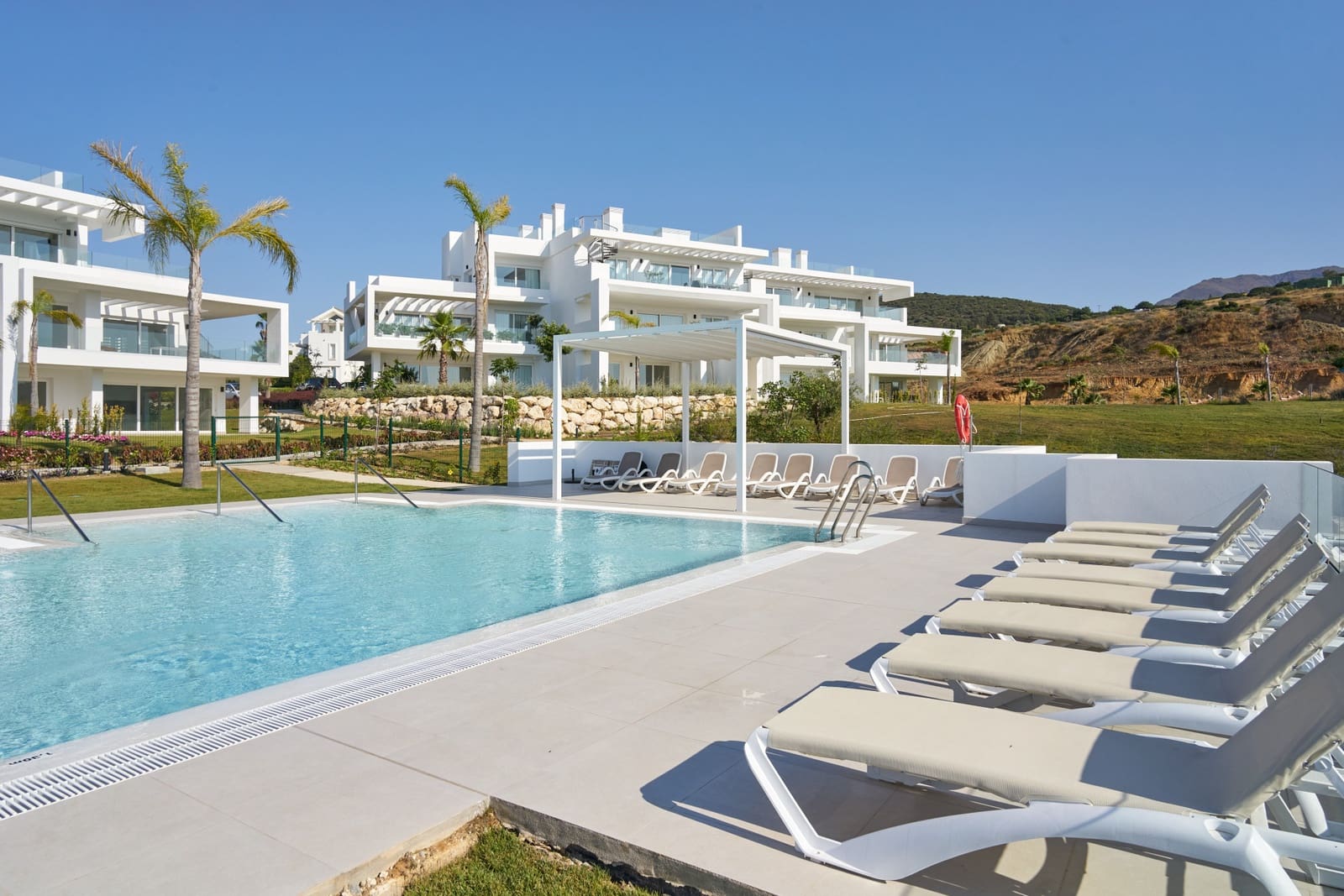 2 soveværelse Lejlighed til salg i Casares med swimmingpool garage - € 335.000 (Ref: 9232523)