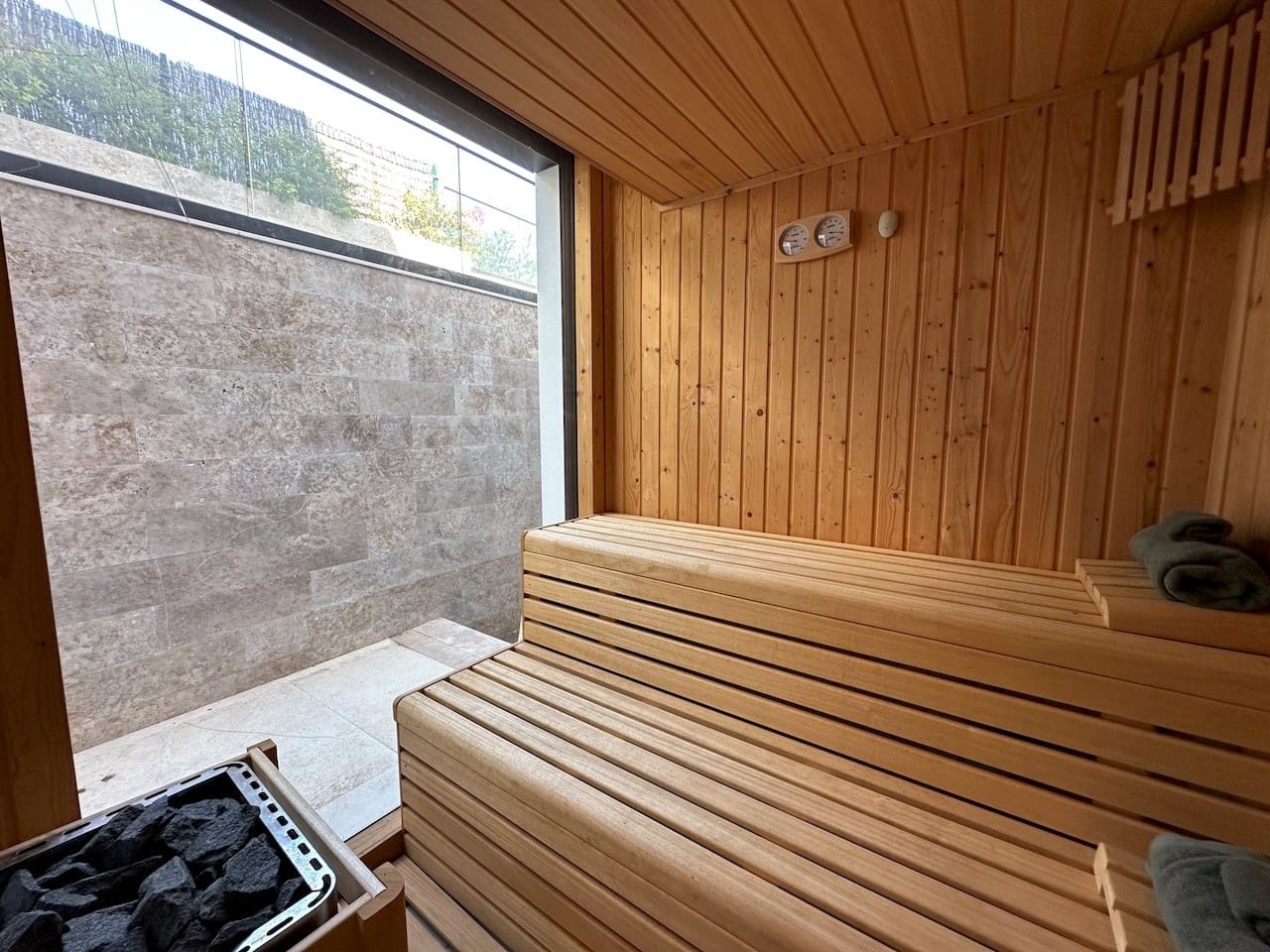 4 quarto Moradia para venda em Estepona com piscina garagem - 2 100 000 € (Ref: 9246550)