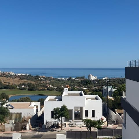 3 slaapkamer Appartement te huur in Valle Romano Golf, Estepona met zwembad garage - € 2.300 (Ref: 9251978)