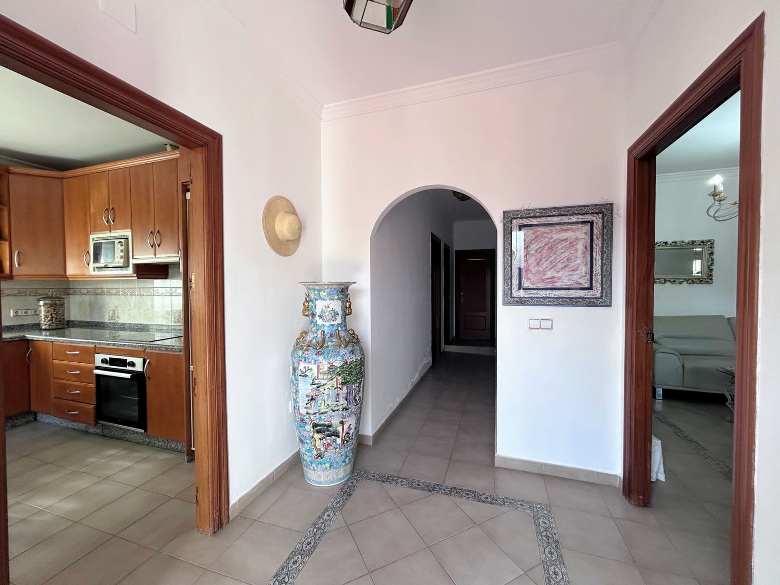 3 slaapkamer Villa te koop in San Pedro de Alcantara met garage - € 995.000 (Ref: 9254878)