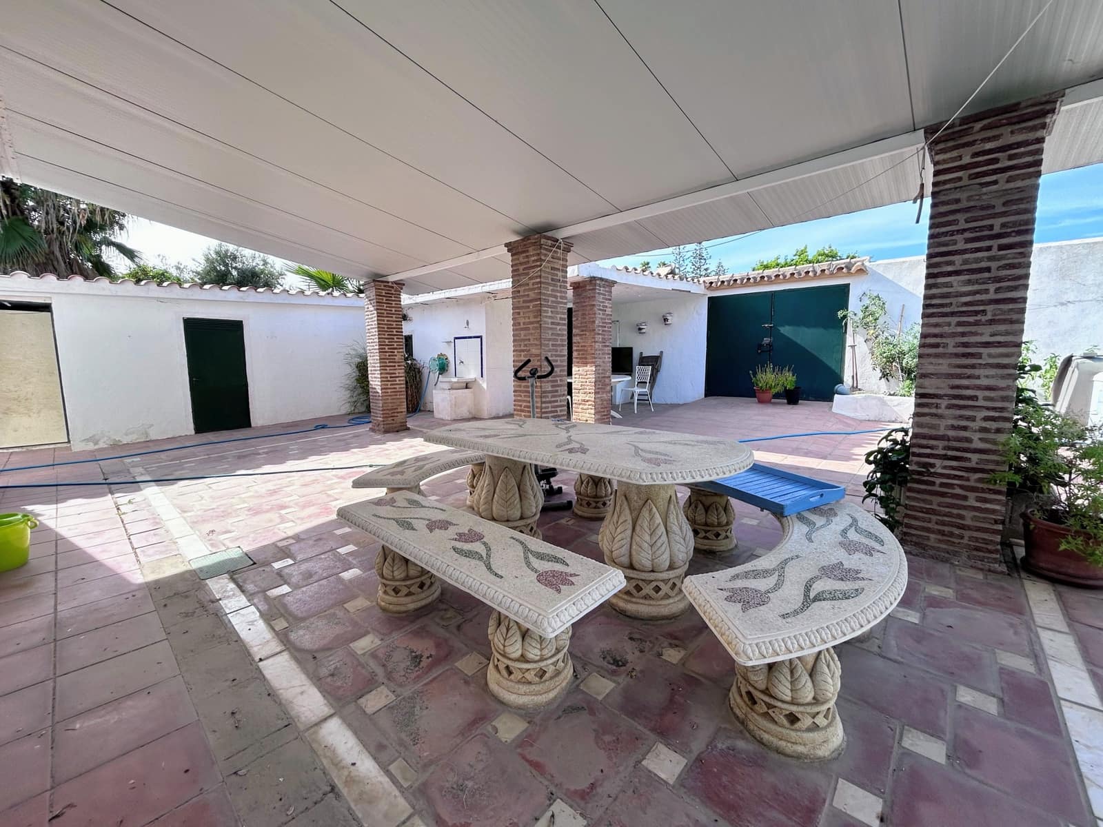 3 slaapkamer Villa te koop in San Pedro de Alcantara met garage - € 995.000 (Ref: 9254878)
