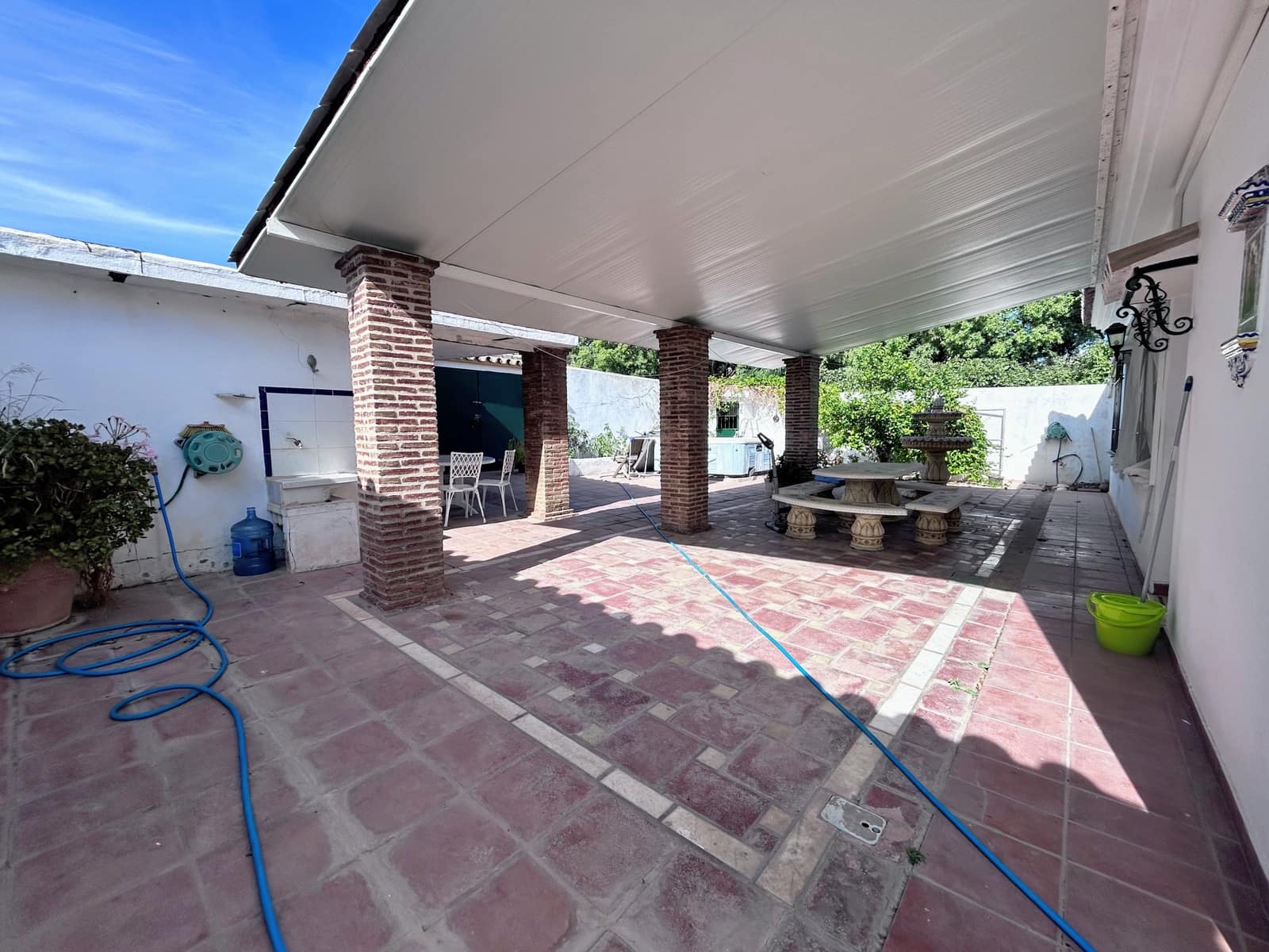 3 slaapkamer Villa te koop in San Pedro de Alcantara met garage - € 995.000 (Ref: 9254878)