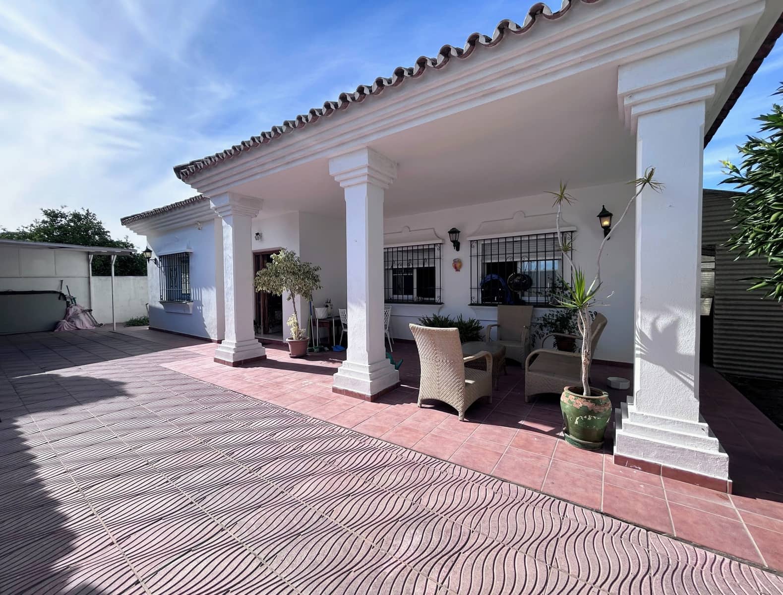 3 slaapkamer Villa te koop in San Pedro de Alcantara met garage - € 995.000 (Ref: 9254878)