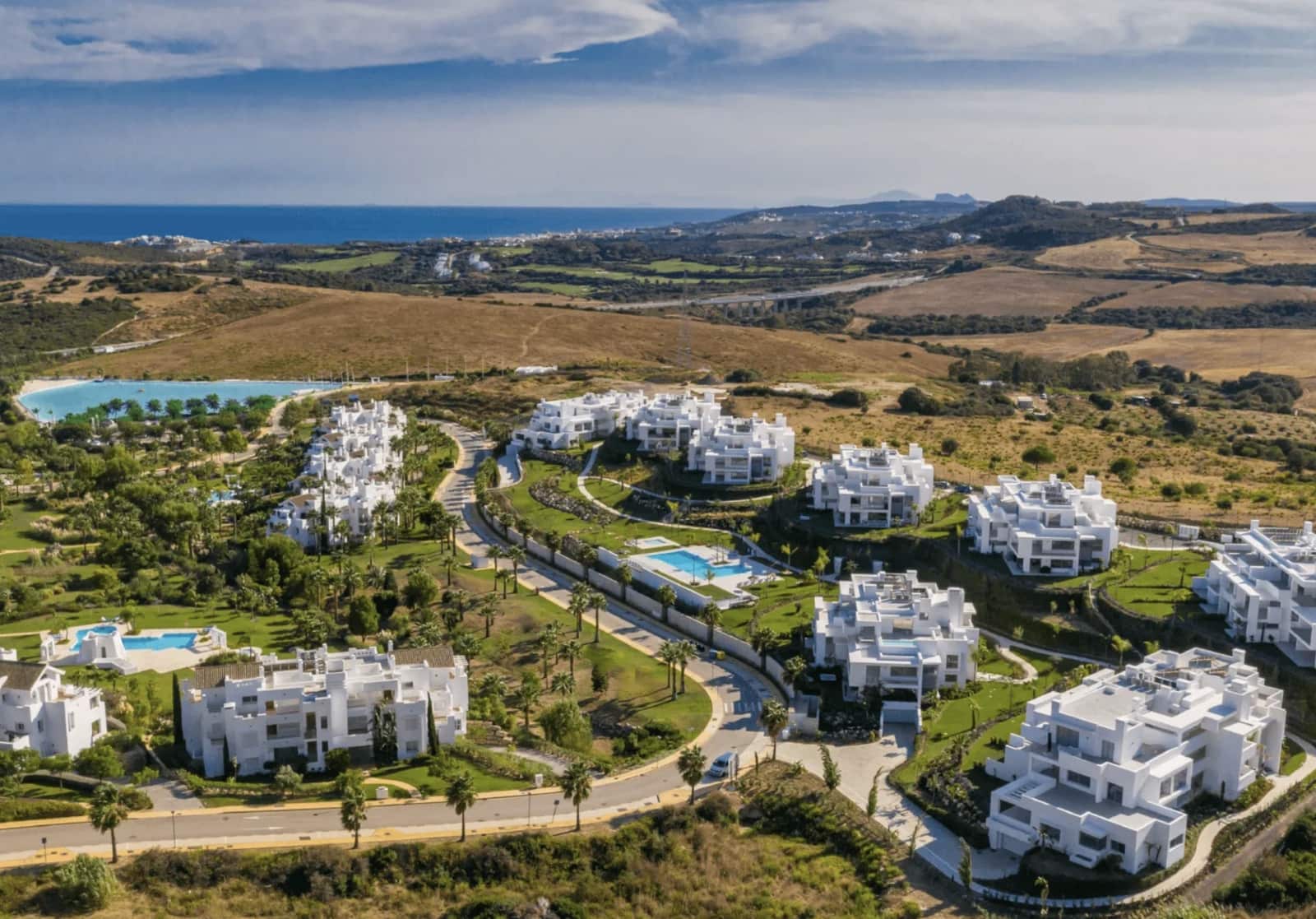 3 sypialnia Apartament do wynajęcia w Casares z basenem garażem - 2 800 € (Ref: 9276062)