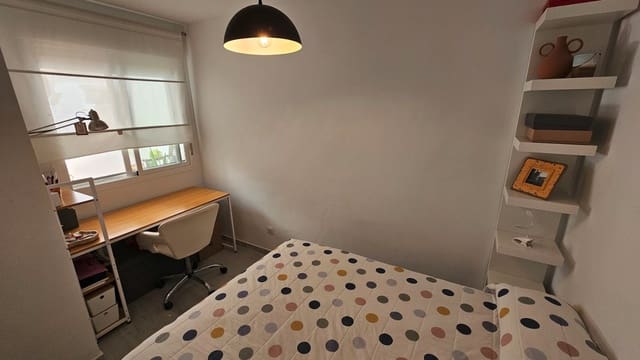 4 makuuhuone Huoneisto myytävänä paikassa Doña Julia Golf, Casares mukana 
autotalli - 299 000 € (Ref: 9294241)