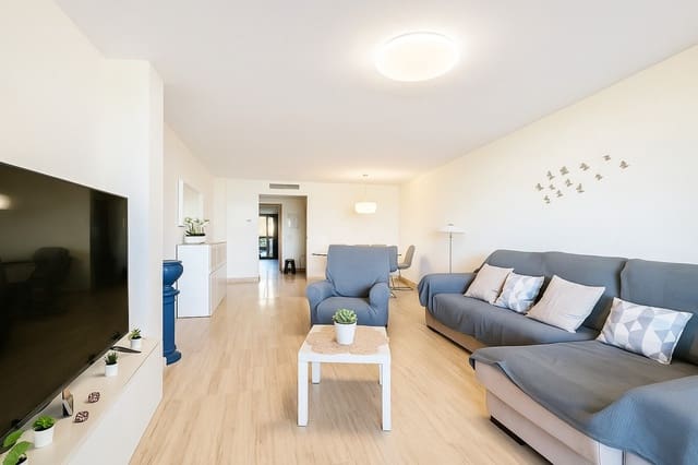 3 bedroom Apartment for rent in Estepona Golf, Estepona with pool garage - € 2,750 (Ref: 9303283)