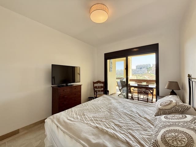 2 bedroom Apartment for rent in Manilva with pool garage - € 1,600 (Ref: 9303284)