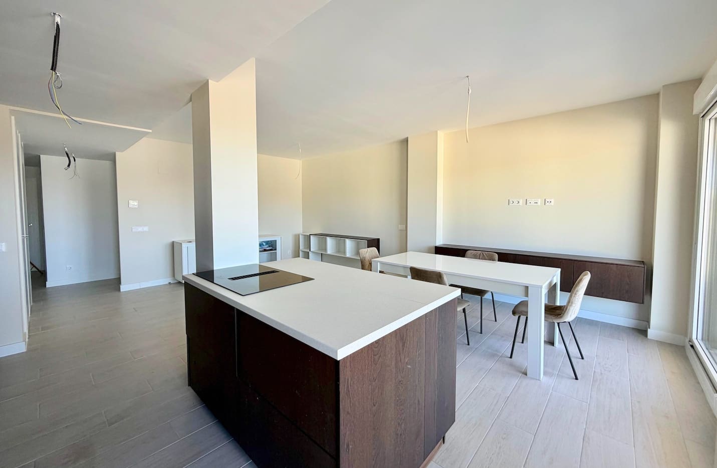 3 bedroom Apartment for sale in Estepona with pool garage - € 475,000 (Ref: 9334575)