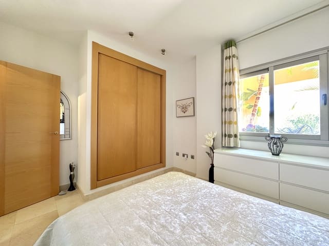 2 bedroom Apartment for sale in La Concha - Resina Golf, Estepona with pool garage - € 349,000 (Ref: 9337768)