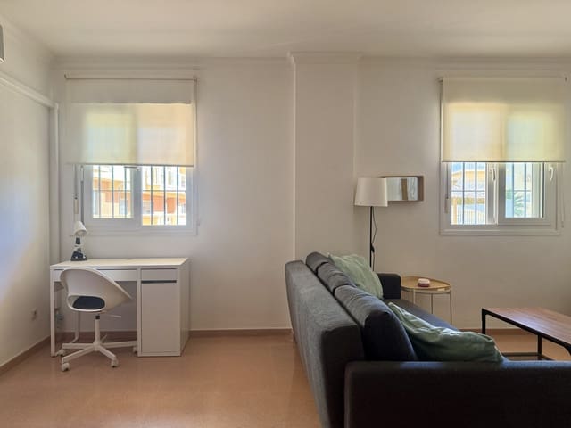 1 bedroom Apartment for rent in San Luis de Sabinillas, Manilva with pool garage - € 1,000 (Ref: 9378890)