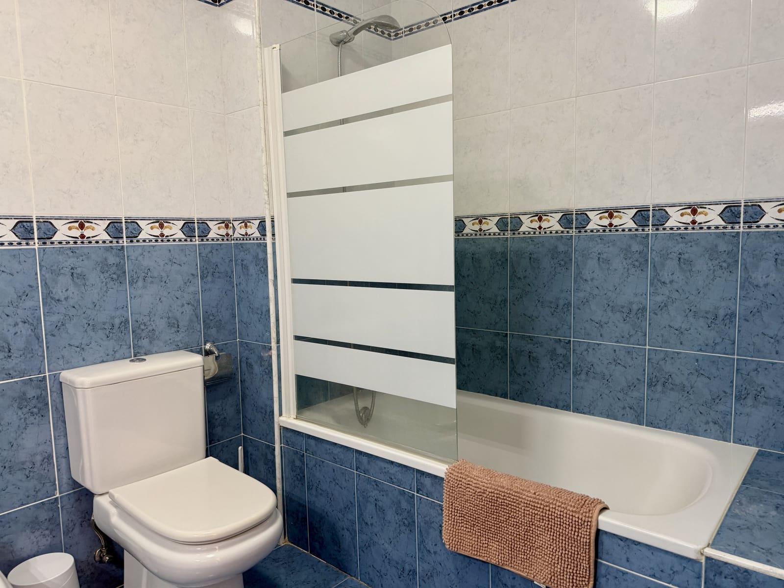 1 bedroom Apartment for rent in San Luis de Sabinillas with pool garage - € 1,000 (Ref: 9378890)