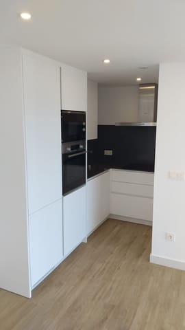 2 makuuhuone Huoneisto myytävänä paikassa Casares Pueblo, Casares mukana uima-altaan 
autotalli - 335 000 € (Ref: 9387709)