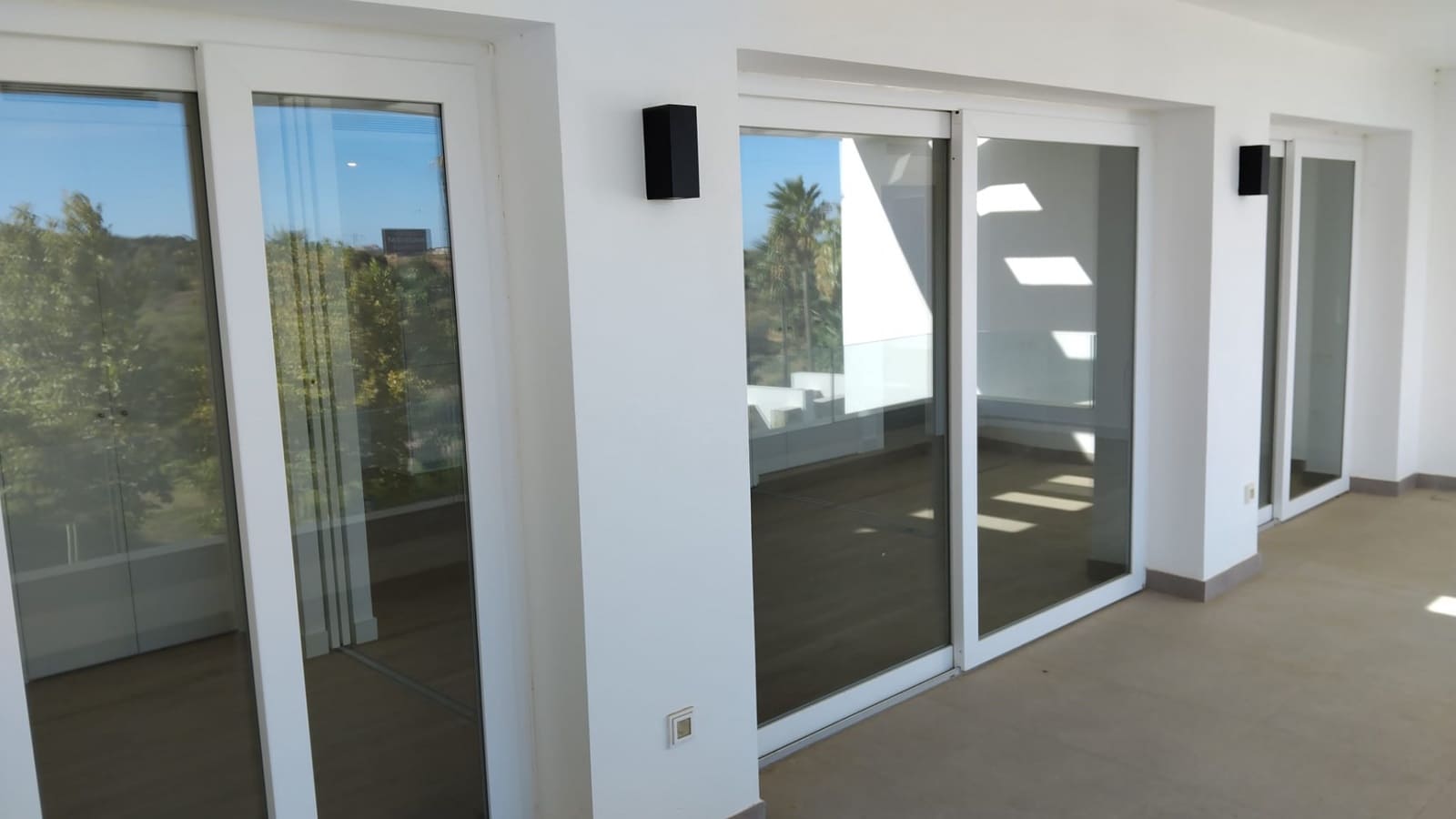 2 sypialnia Apartament na sprzedaż w Casares z basenem garażem - 335 000 € (Ref: 9387709)