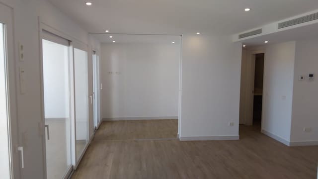 2 makuuhuone Huoneisto myytävänä paikassa Casares Pueblo, Casares mukana uima-altaan 
autotalli - 335 000 € (Ref: 9387709)