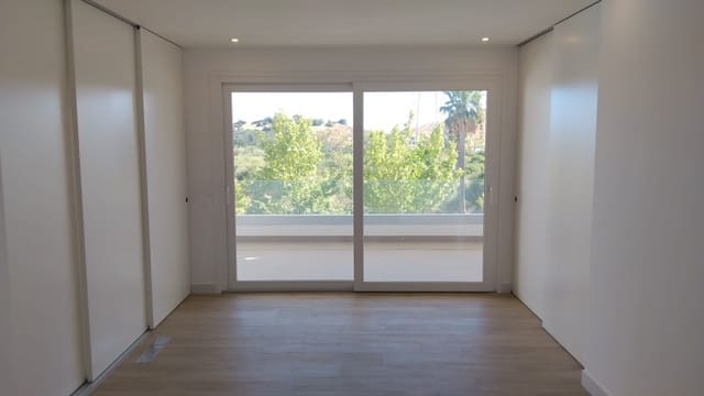 2 chambre Appartement à vendre à Casares Pueblo, Casares avec piscine garage - 335 000 € (Ref: 9387709)