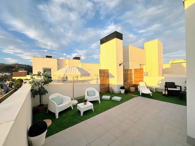 3 soverom Penthouse til salgs i Parque Central, Estepona med svømmebasseng garasje - € 729 000 (Ref: 9398280)