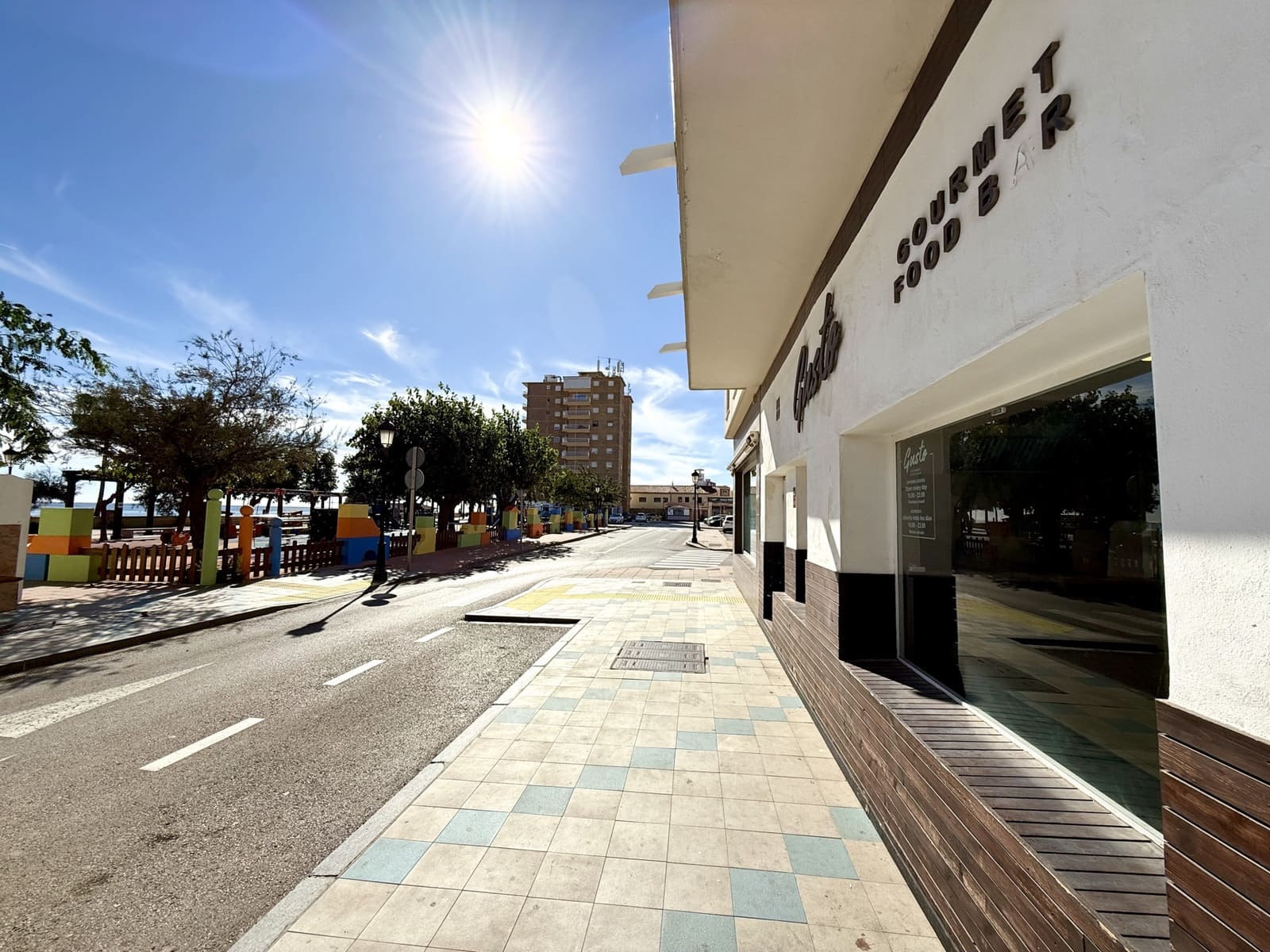 Ristorante/Bar da affittare in San Luis de Sabinillas - 1.300 € (Rif: 9410780)