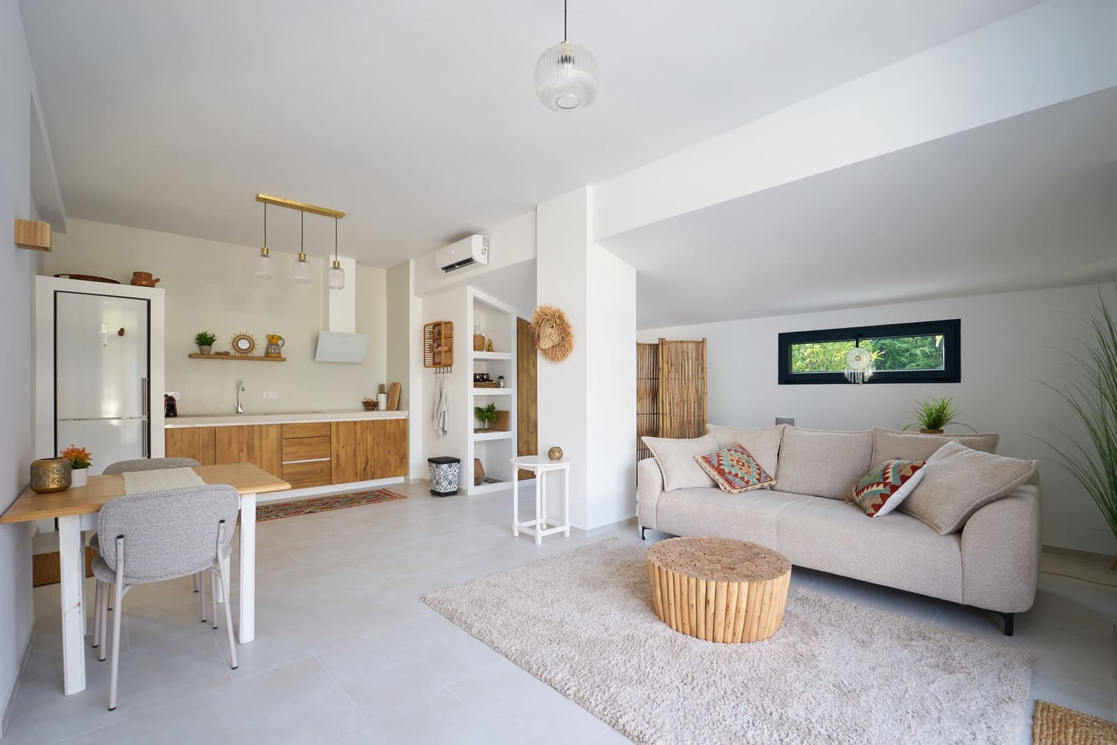 3 bedroom Villa for sale in Estepona with pool garage - € 1,495,000 (Ref: 9410784)