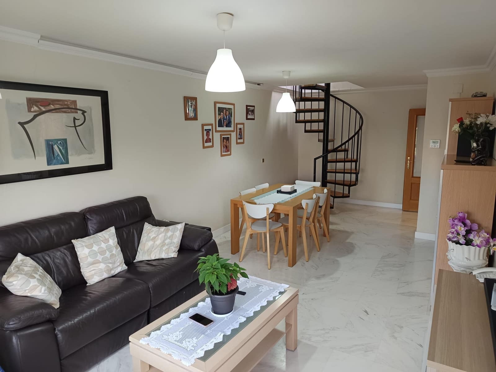 5 chambre Penthouse à vendre à Estepona avec piscine - 460 000 € (Ref: 9415670)