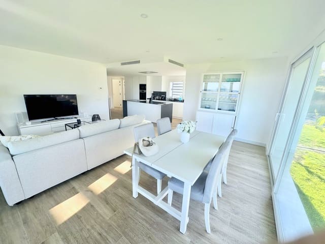 2 soveværelse Lejlighed til salg i Casares Pueblo, Casares med swimmingpool garage - € 525.000 (Ref: 9419365)