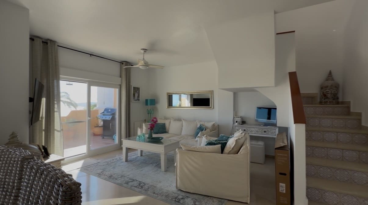 3 sypialnia Apartament na sprzedaż w Casares z basenem garażem - 415 000 € (Ref: 9433180)