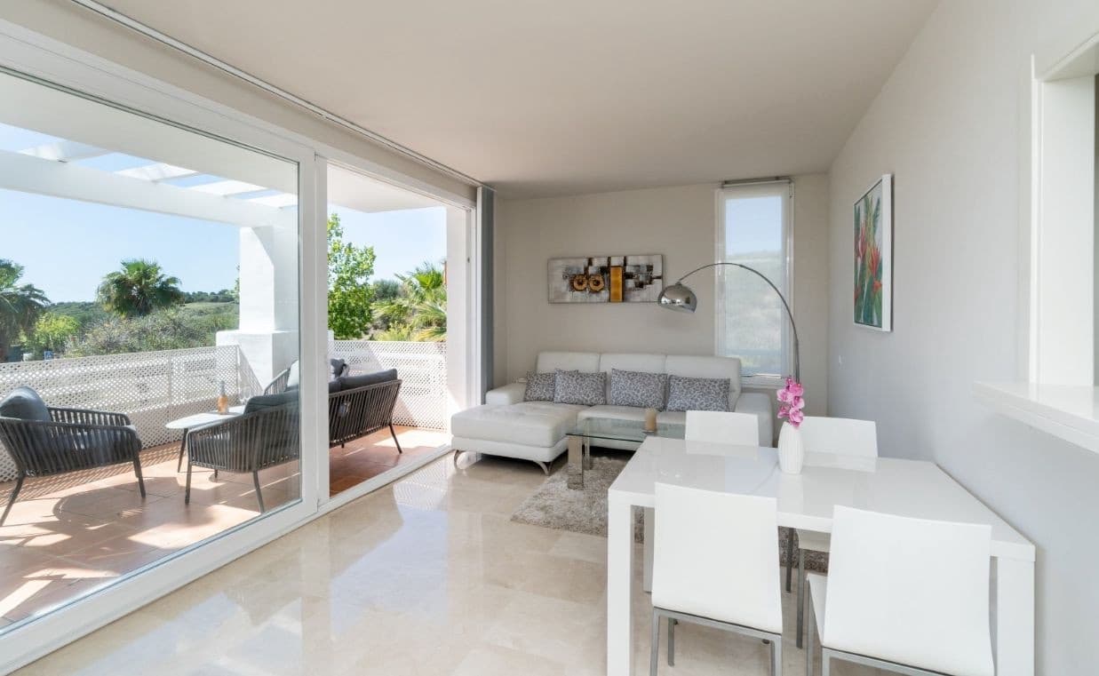 2 soverom Leilighet til leie i Casares med svømmebasseng garasje - € 2 000 (Ref: 9465406)