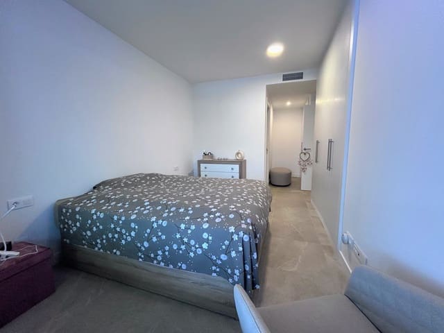 2 soveværelse Lejlighed til leje i Estepona med swimmingpool garage - € 2.400 (Ref: 9488244)