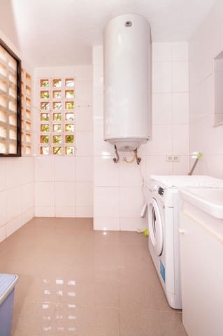 4 slaapkamer Appartement te koop in Atalaya-Isdabe, Estepona met zwembad garage - € 850.000 (Ref: 9504151)