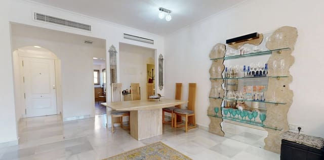 Apartamento de 4 habitaciones en Atalaya-Isdabe, Estepona en venta con piscina garaje - 850.000 € (Ref: 9504151)