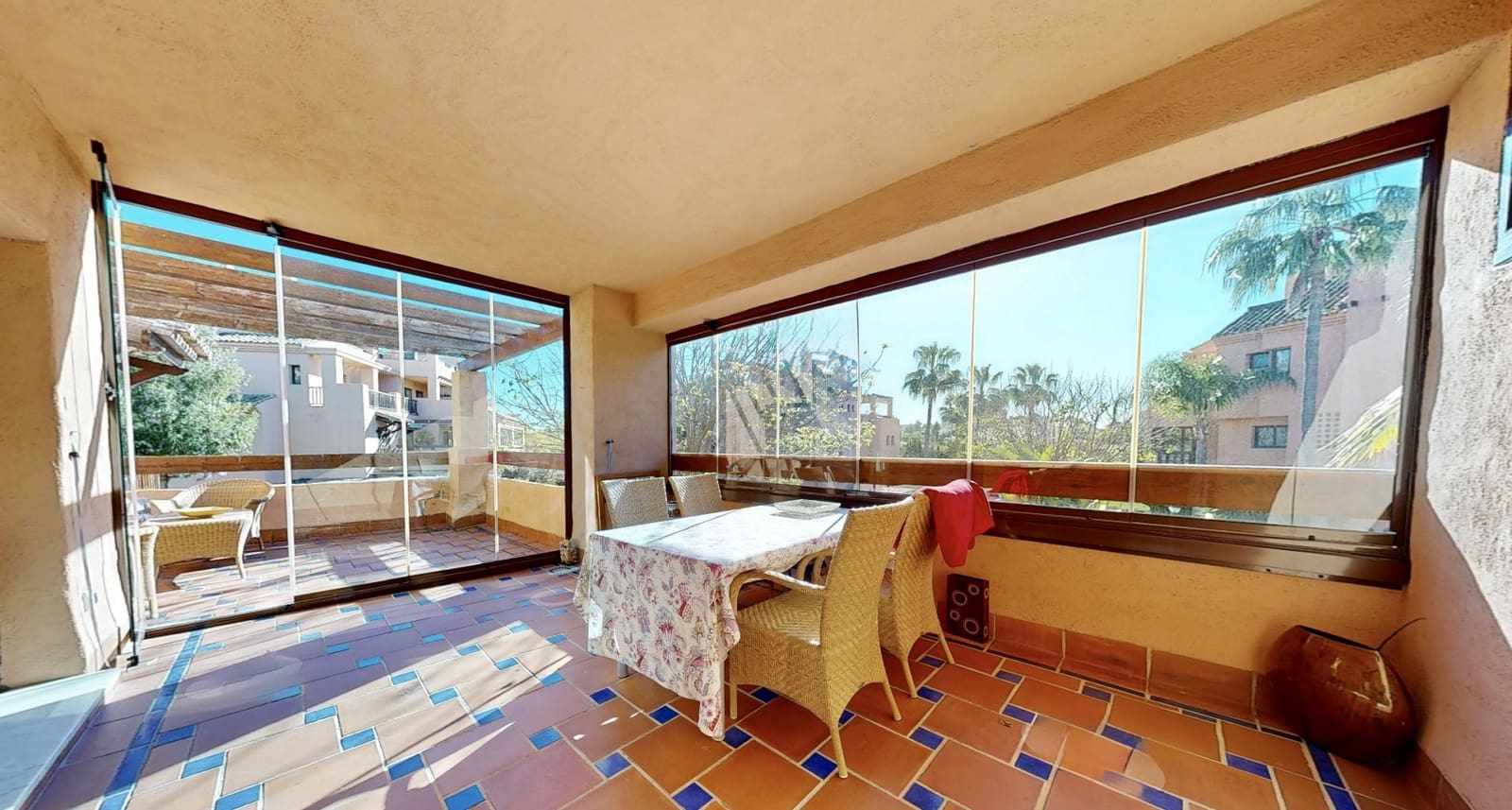 4 soverom Leilighet til salgs i Atalaya-Isdabe med svømmebasseng garasje - € 850 000 (Ref: 9504151)