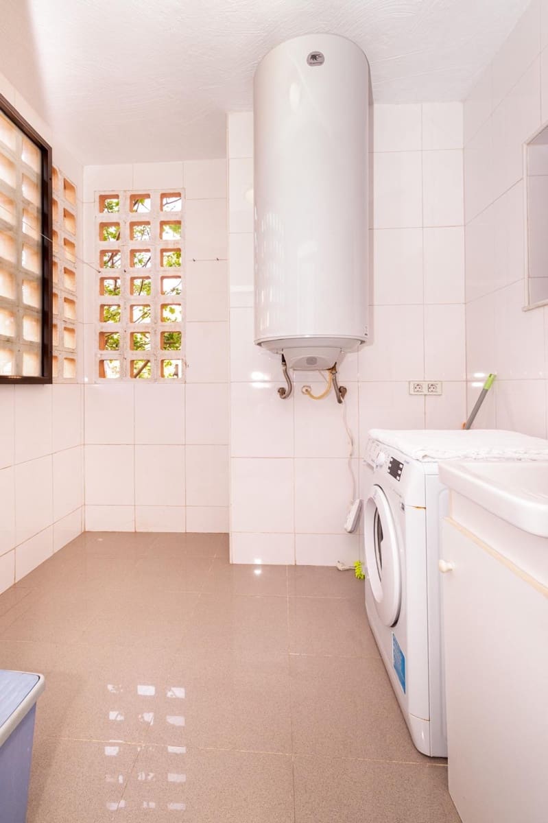 4 sypialnia Apartament na sprzedaż w Atalaya-Isdabe z basenem garażem - 850 000 € (Ref: 9504151)