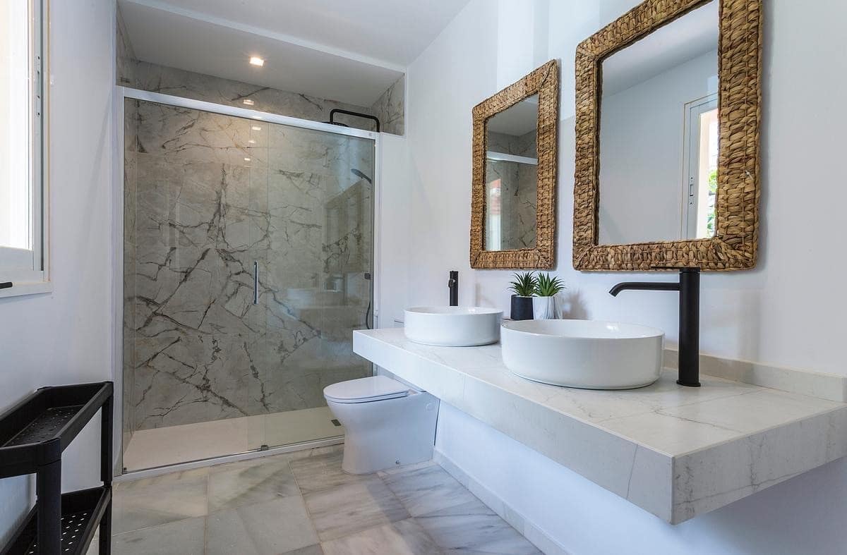 3 slaapkamer Appartement te koop in La Duquesa / Puerto de la Duquesa met zwembad garage - € 332.000 (Ref: 9508639)