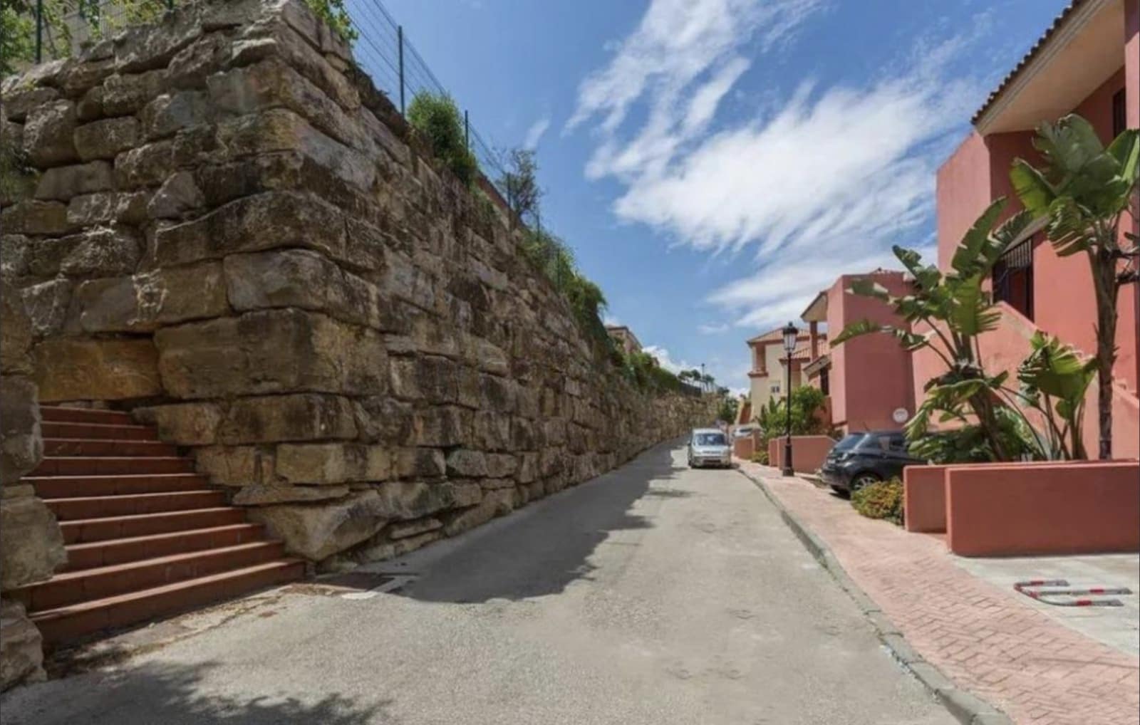 3 slaapkamer Appartement te koop in La Duquesa / Puerto de la Duquesa met zwembad garage - € 332.000 (Ref: 9508639)