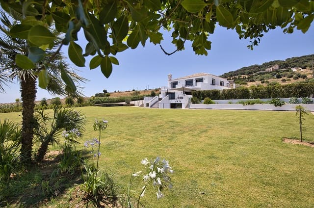 4 soveværelse Villa til salg i Casares Pueblo, Casares med swimmingpool garage - € 2.250.000 (Ref: 9513244)