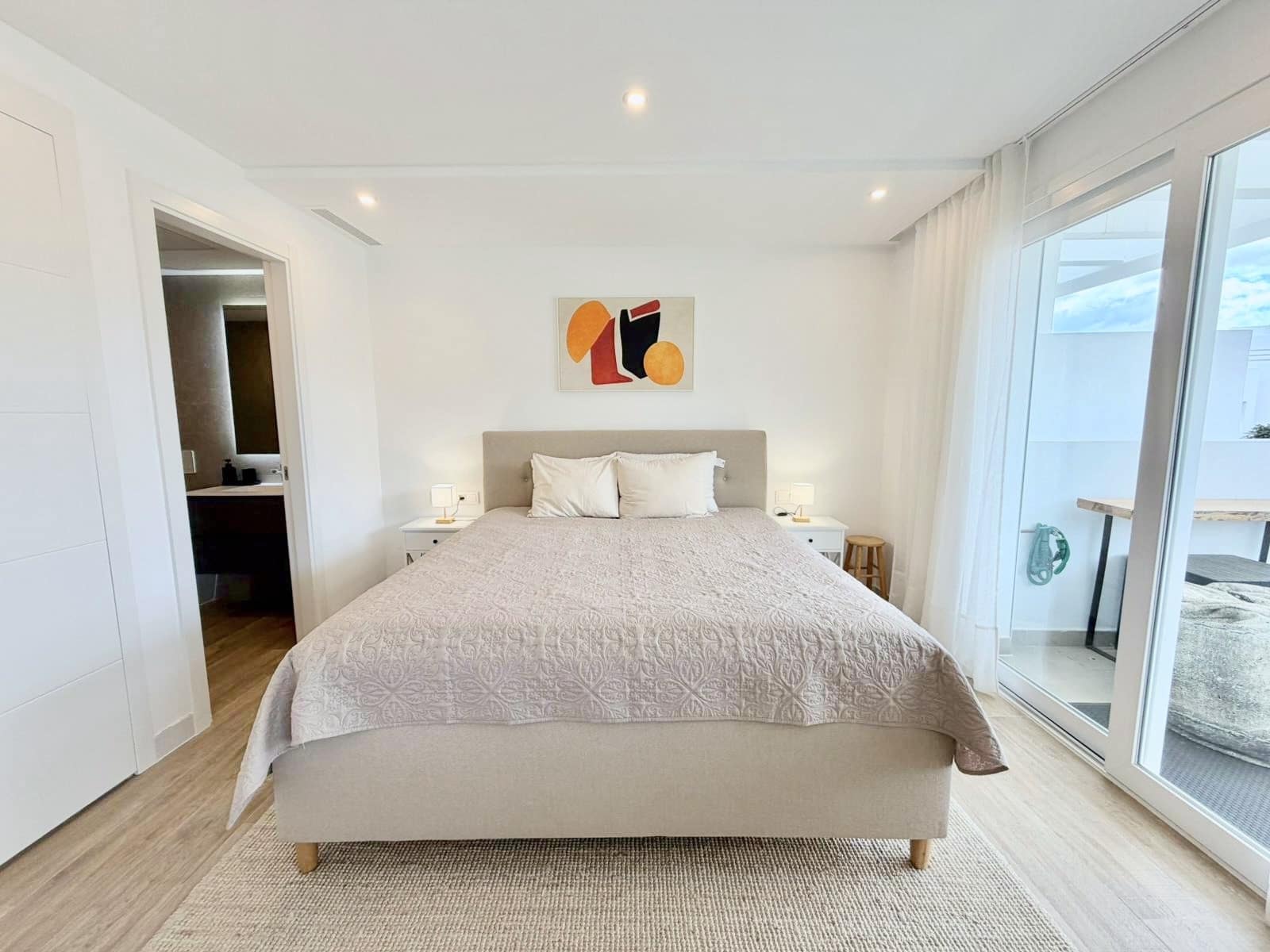 2 soverom Penthouse til salgs i Casares med svømmebasseng garasje - € 495 000 (Ref: 9530182)
