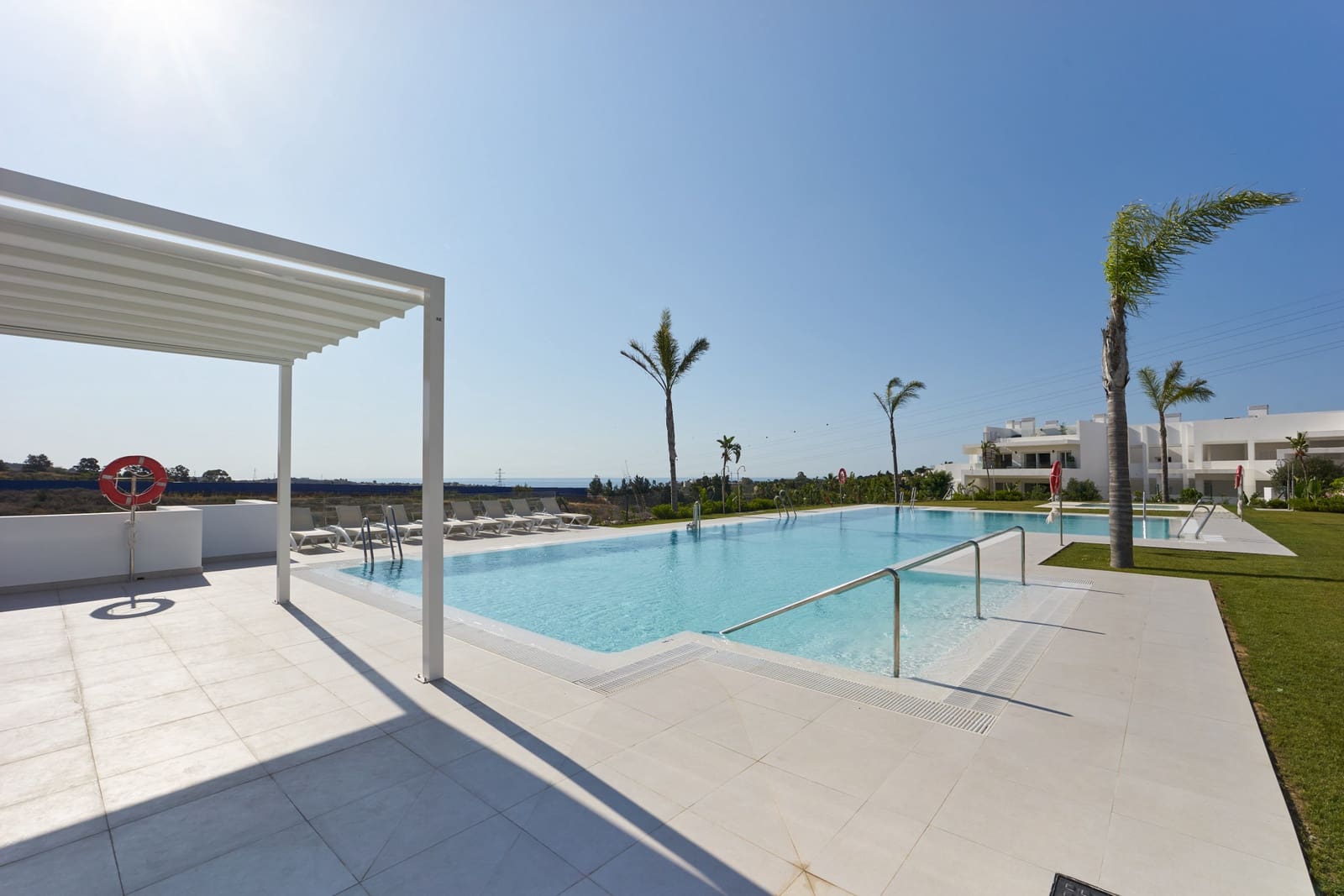 2 soverom Penthouse til salgs i Casares med svømmebasseng garasje - € 495 000 (Ref: 9530182)
