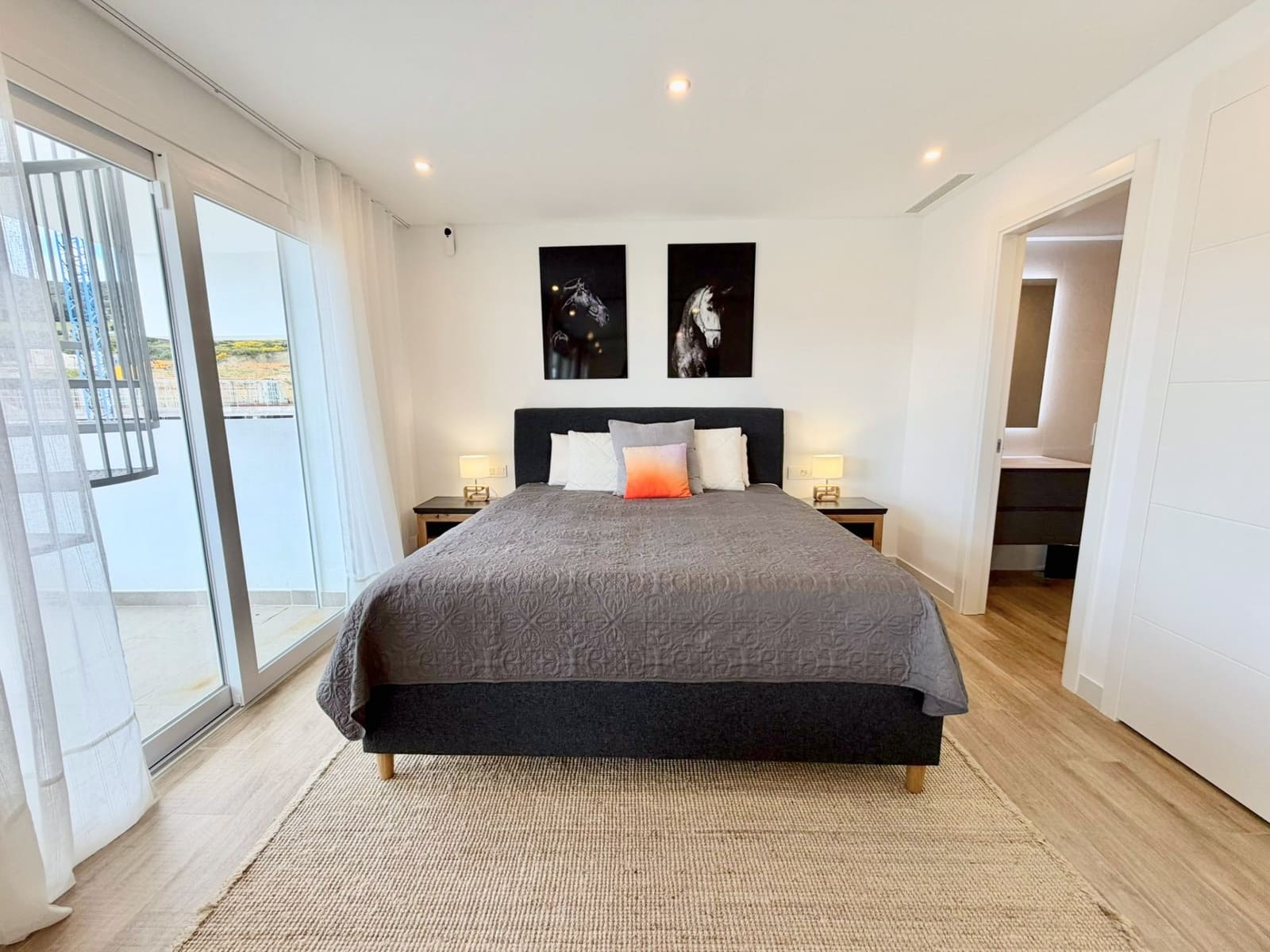 2 soverom Penthouse til salgs i Casares med svømmebasseng garasje - € 495 000 (Ref: 9530182)