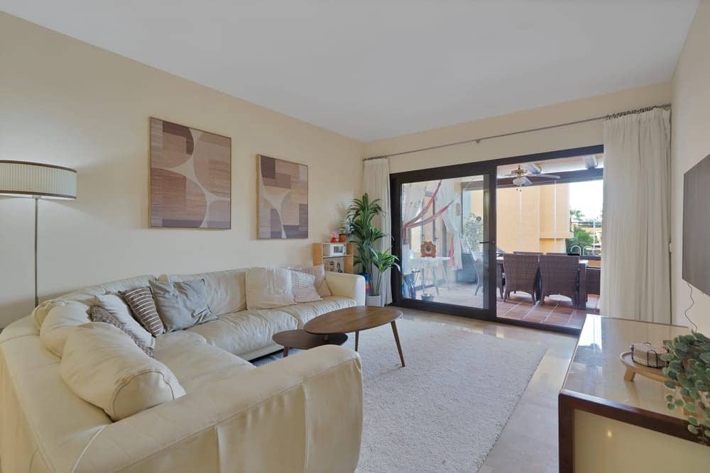 3 makuuhuone Huoneisto myytävänä paikassa Manilva mukana uima-altaan 
autotalli - 319 000 € (Ref: 9555328)