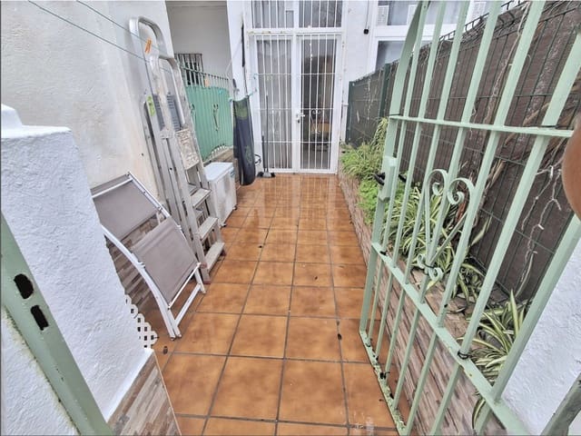 1 makuuhuone Huoneisto myytävänä paikassa Bahía Dorada, Estepona mukana uima-altaan 
autotalli - 199 000 € (Ref: 9558583)