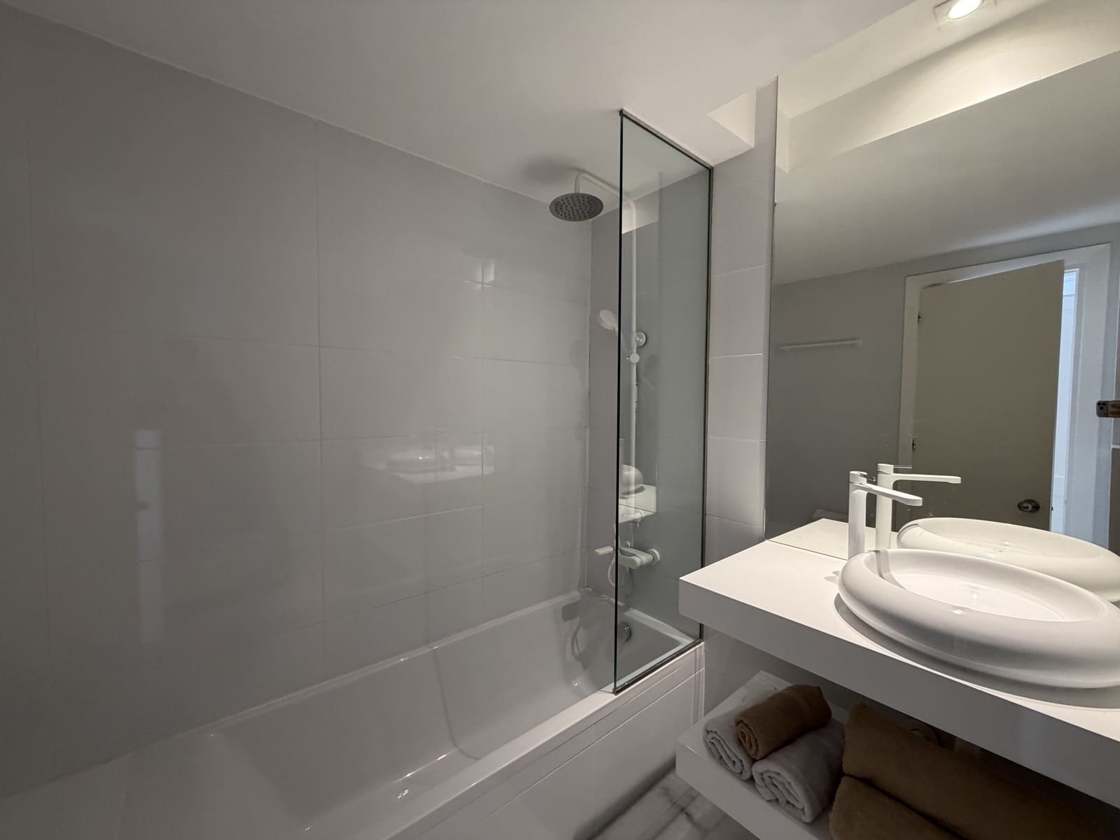 2 slaapkamer Appartement te koop in Marbella met zwembad garage - € 935.000 (Ref: 9558584)