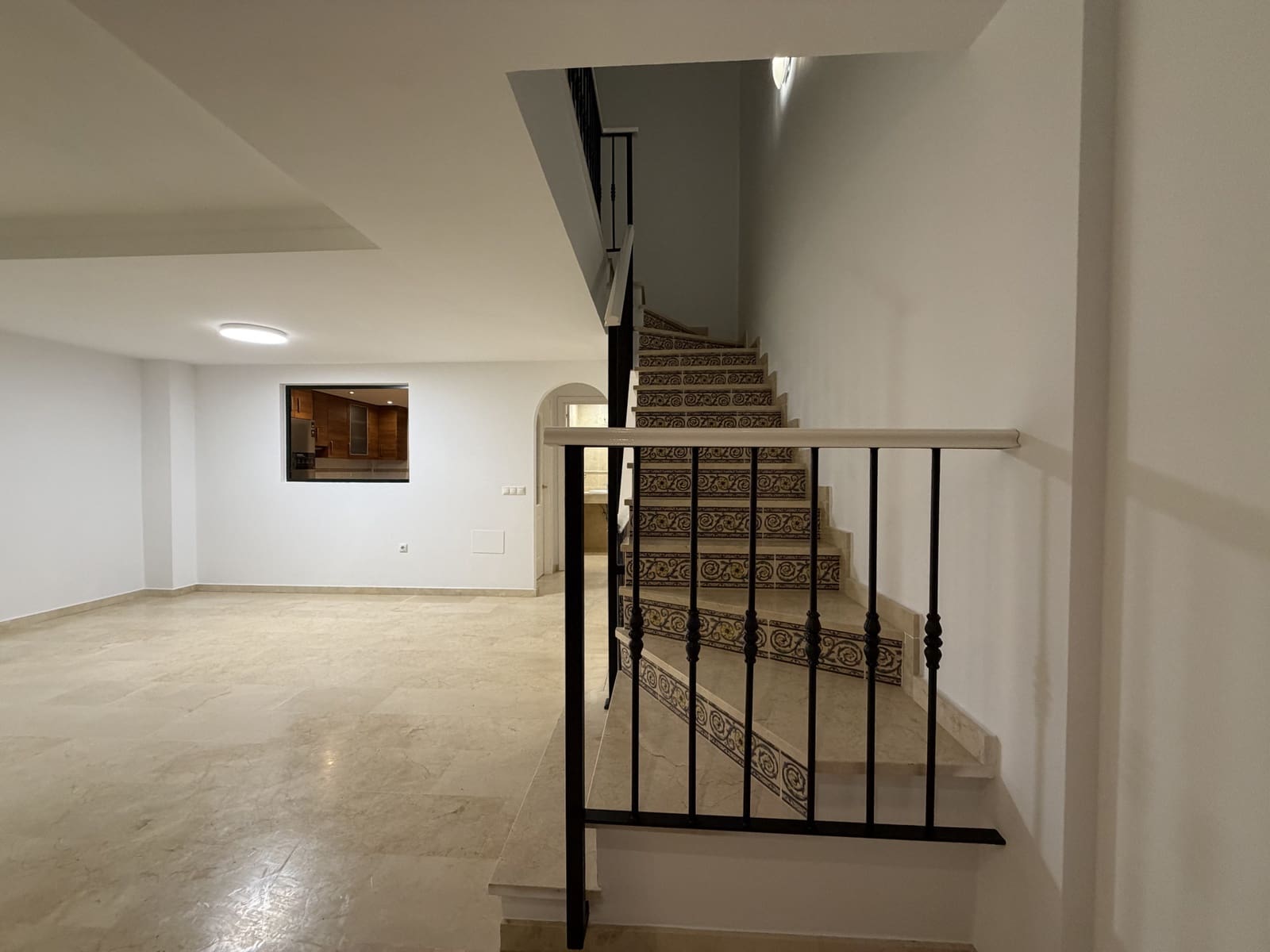 3 bedroom Semi-detached Villa for sale in Manilva with pool garage - € 610,000 (Ref: 9561556)