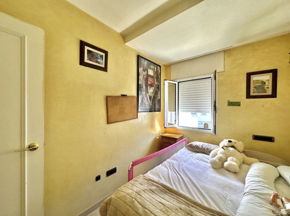 3 bedroom Townhouse for sale in Estepona with garage - € 525,000 (Ref: 9564935)