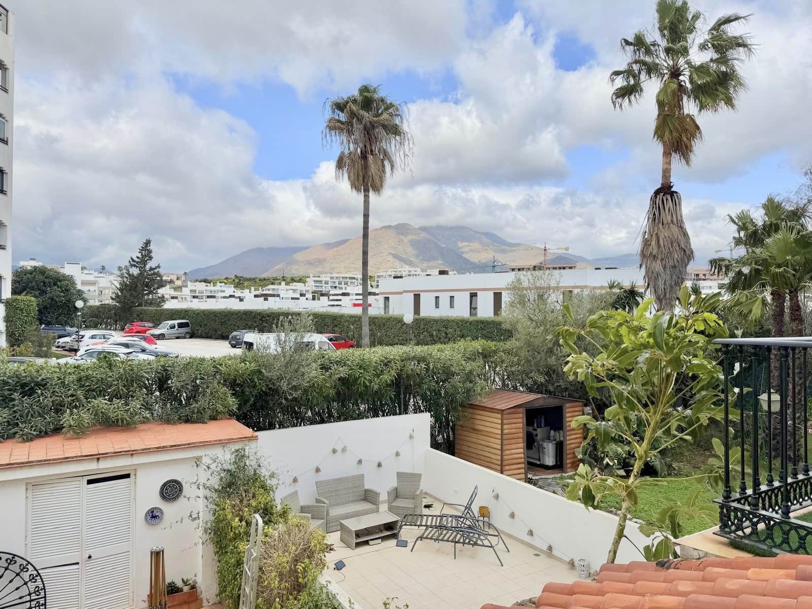 3 Zimmer Haus zu verkaufen in Estepona mit Pool Garage - 525.000 € (Ref: 9564935)