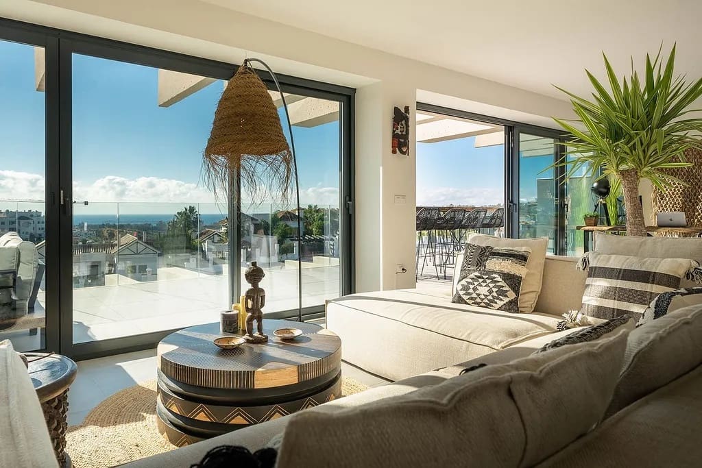 3 Zimmer Apartment zu verkaufen in Estepona mit Pool Garage - 820.000 € (Ref: 9574175)