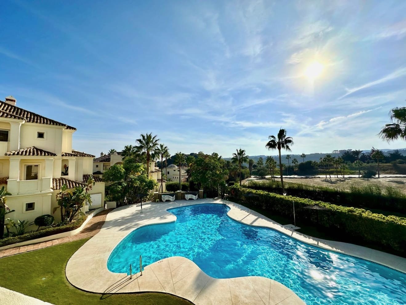 2 Zimmer Apartment zu verkaufen in Casares mit Pool Garage - 425.000 € (Ref: 9574176)