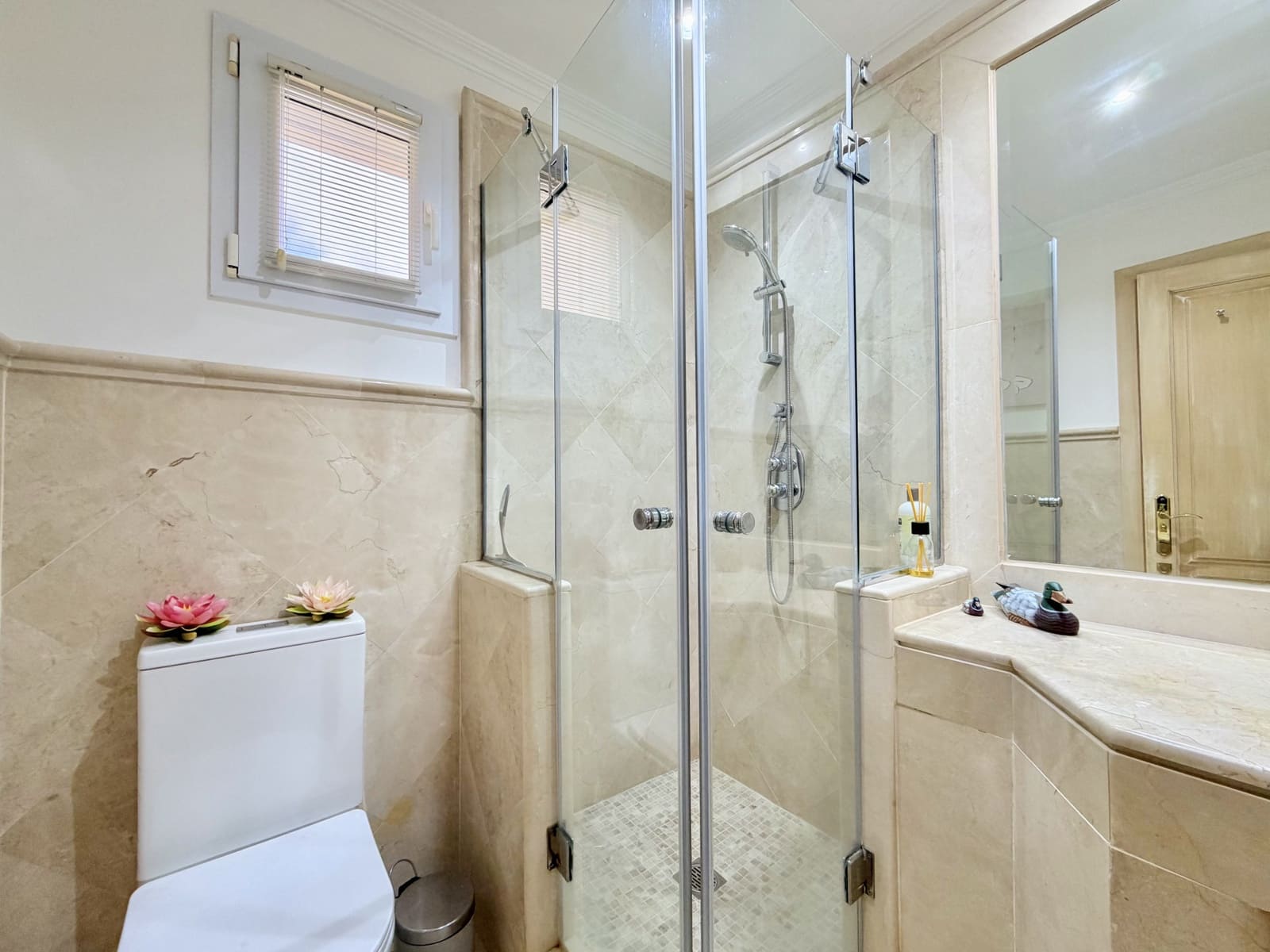 2 makuuhuone Huoneisto myytävänä paikassa Casares mukana uima-altaan 
autotalli - 425 000 € (Ref: 9574176)