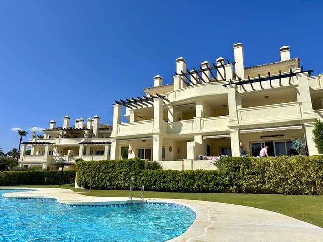 2 chambre Appartement à vendre à Casares Golf - Casares del Sol, Casares avec piscine garage - 425 000 € (Ref: 9574176)